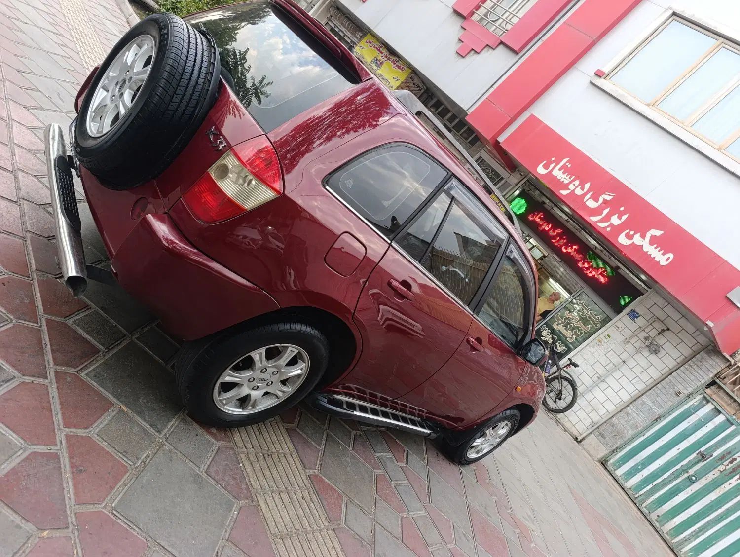 ام وی ام X33 دنده‌ای ساده - 1390