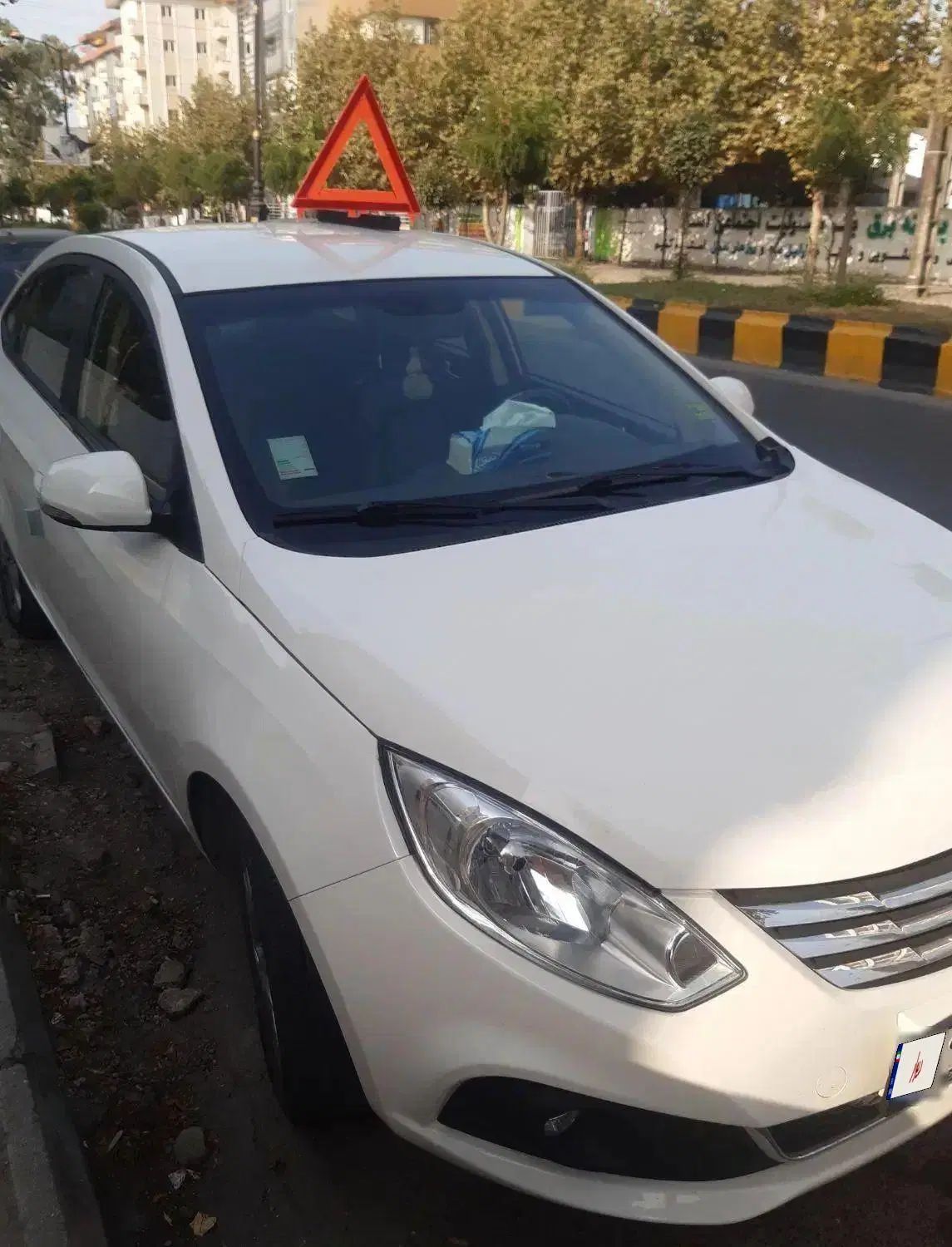 جک J4 اتوماتیک ساده - 1403