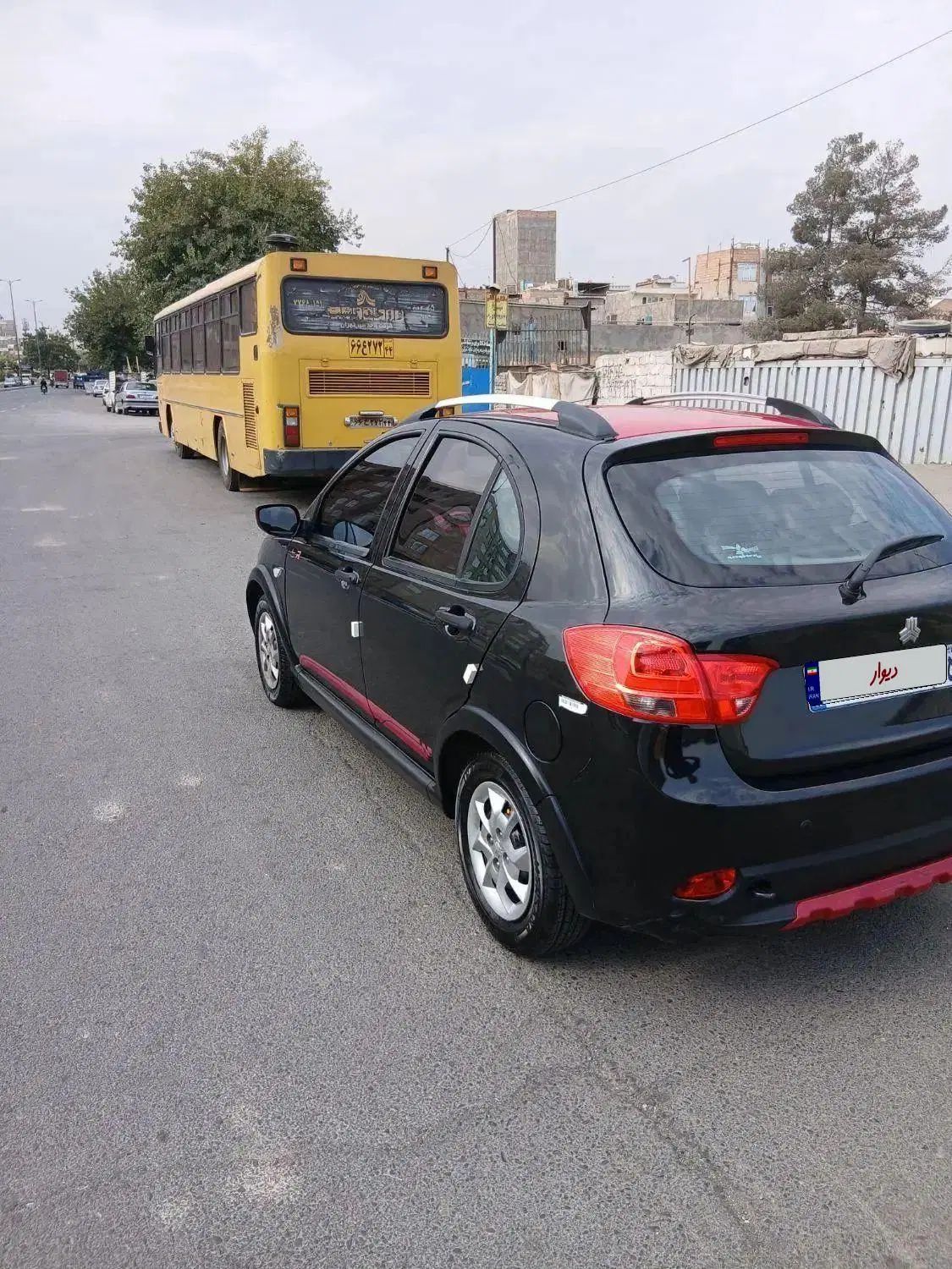 کوییک R دنده‌ای - 1402