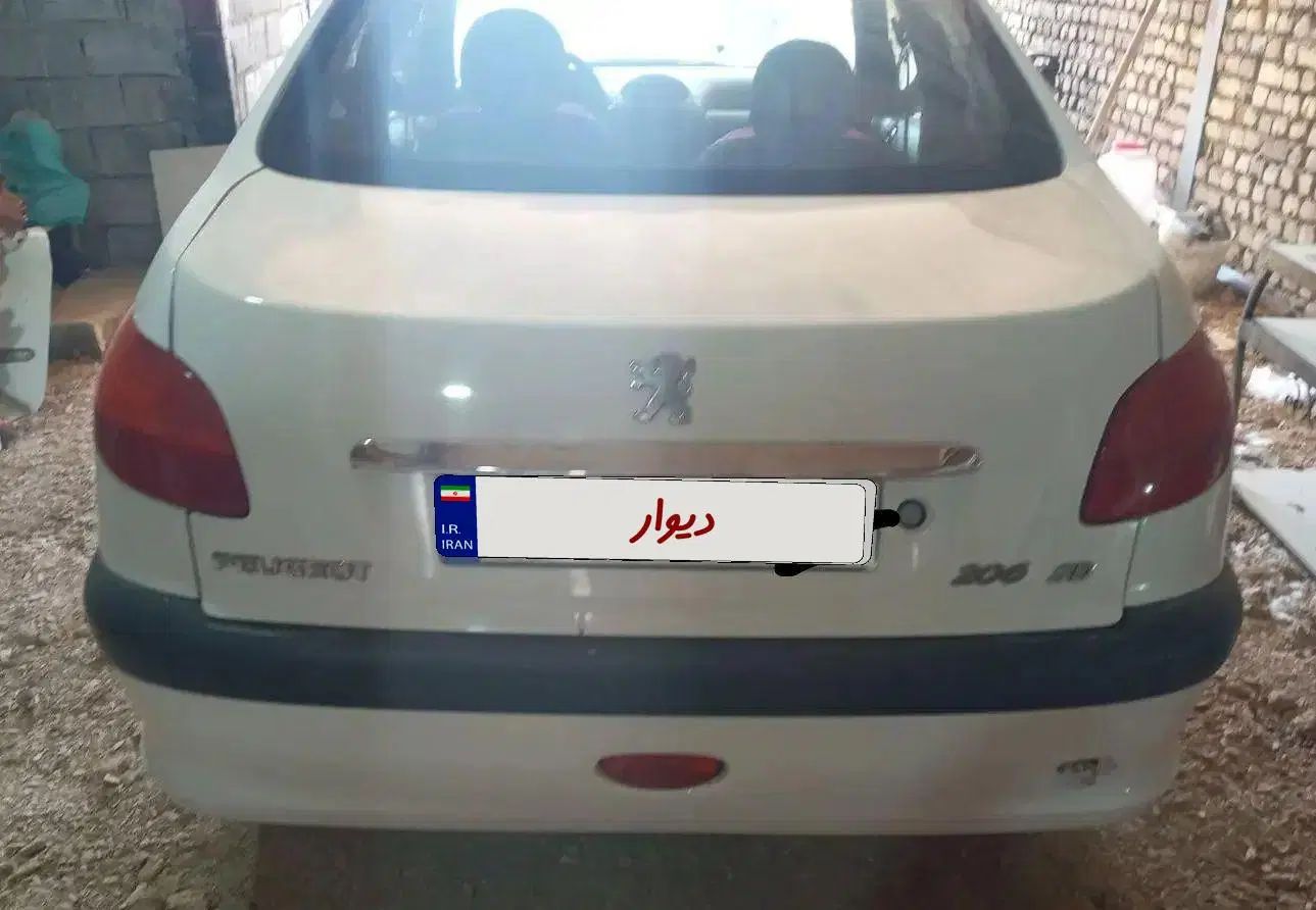 پژو ۲۰۶ صندوق دار v20 - 1389