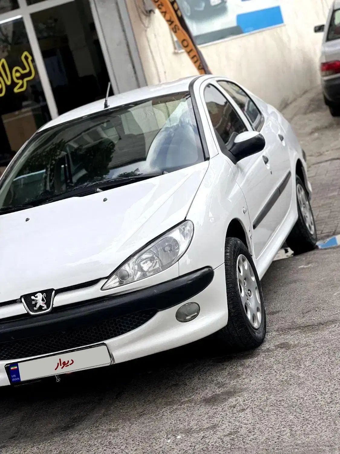پژو ۲۰۶ صندوق دار v2 - 1391