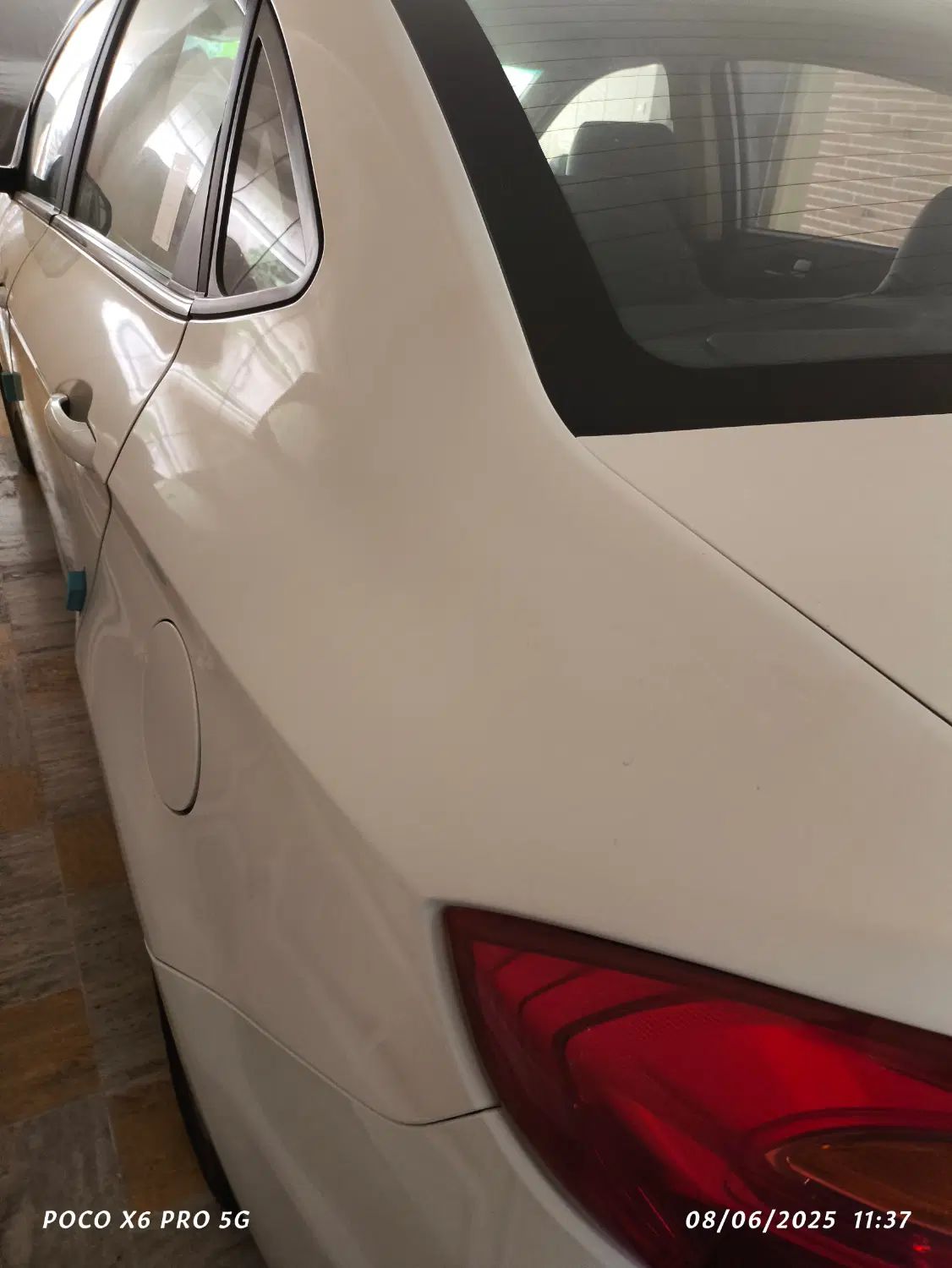 جک J4 اتوماتیک ساده - 1400