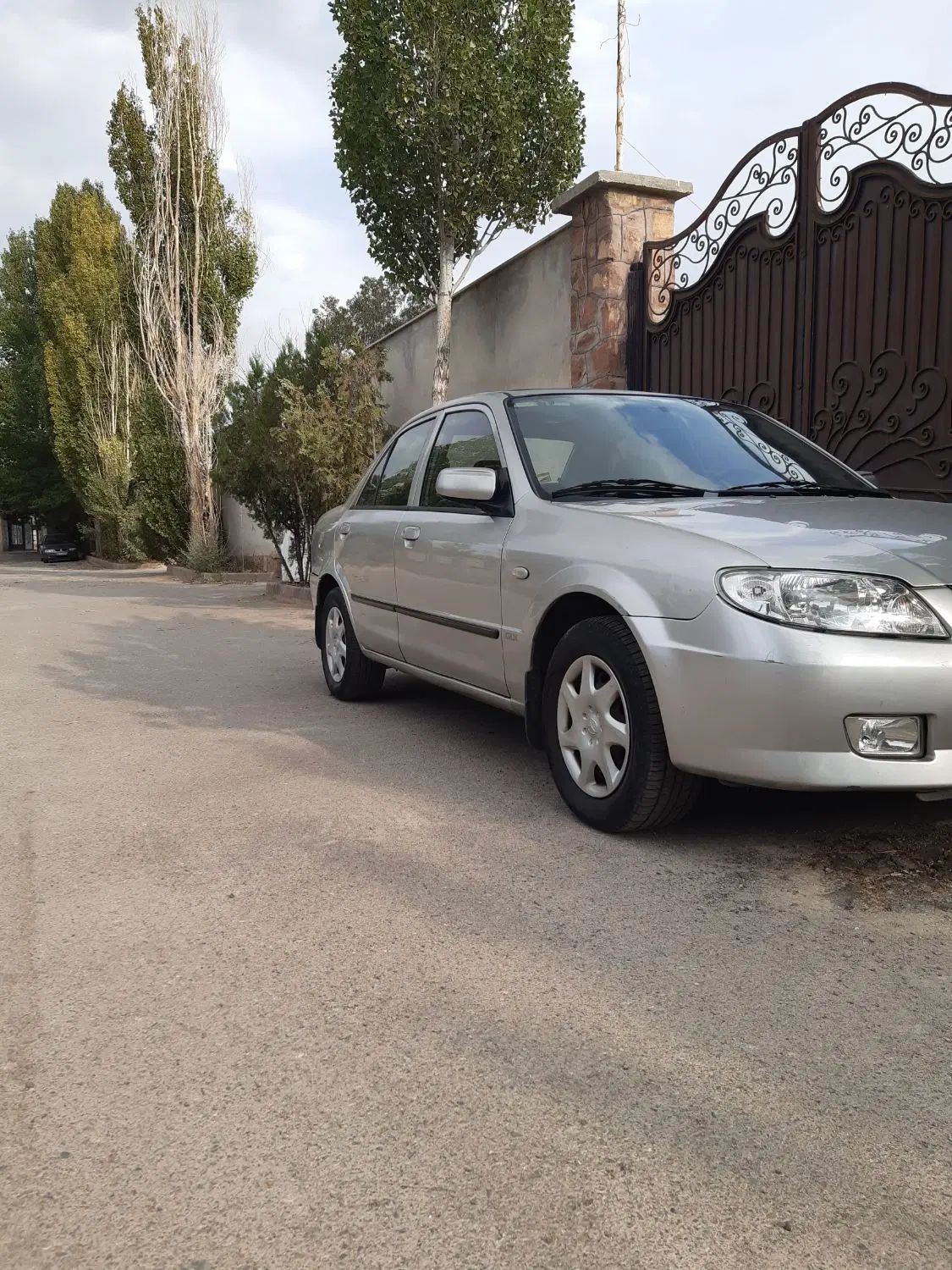 مزدا 323 دنده ای - 1386