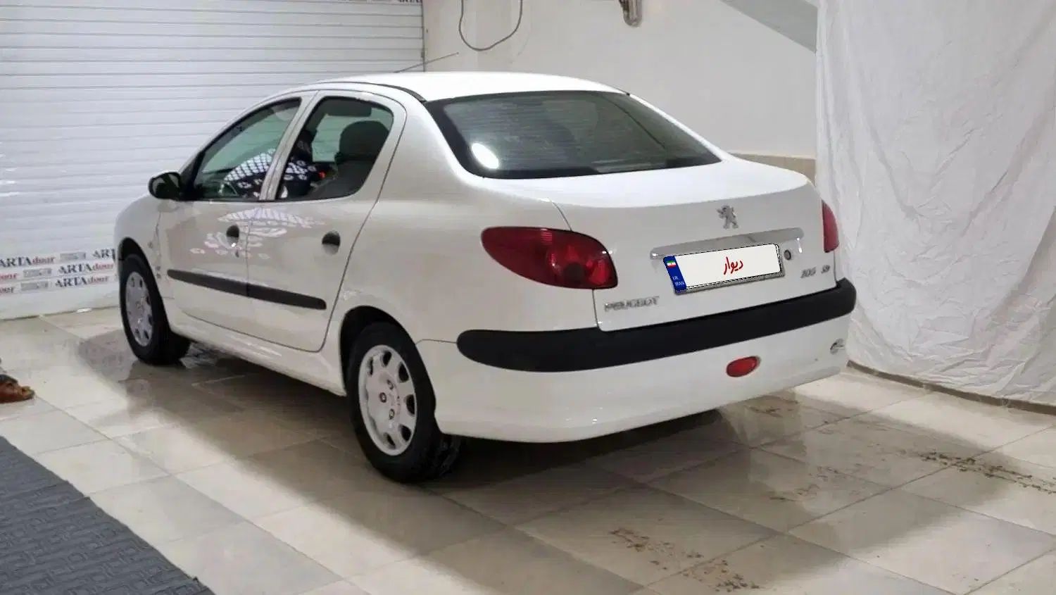 پژو ۲۰۶ صندوق دار v8 - 1393