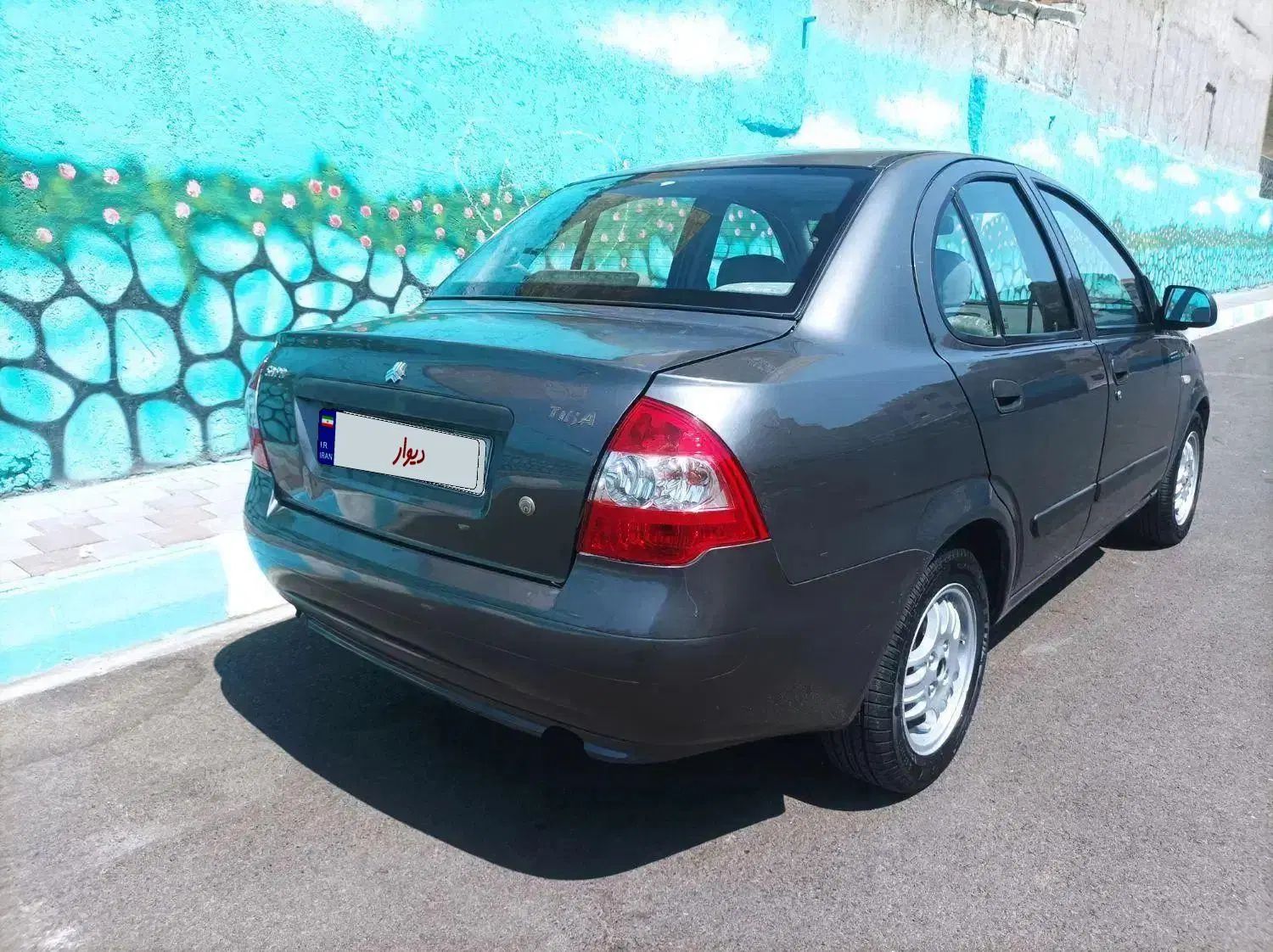 تیبا صندوق دار EX - 1394