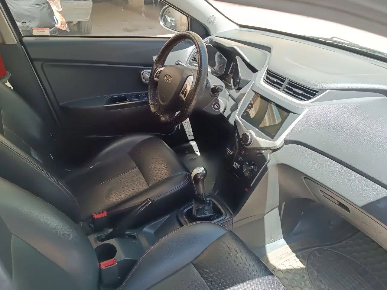 ام وی ام 315 هاچ بک اسپرت اکسلنت - 1396