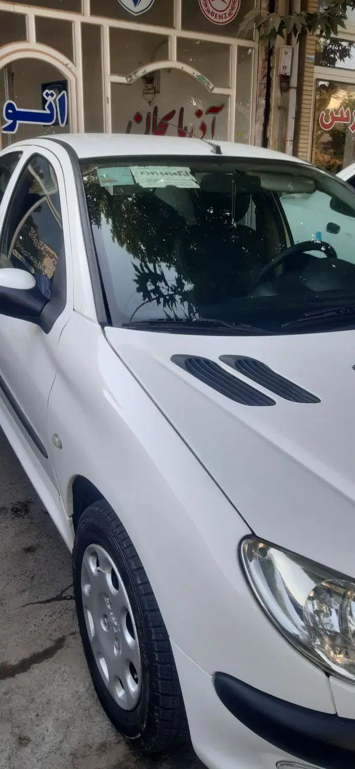 پژو ۲۰۶ صندوق دار v8 - 1396