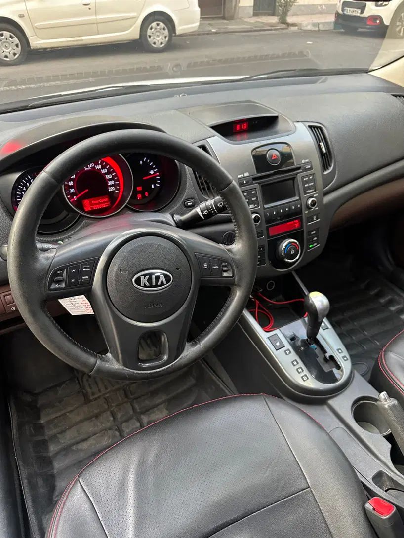 کیا سراتو 2.0 لیتر اتوماتیک GT لاین - 2010
