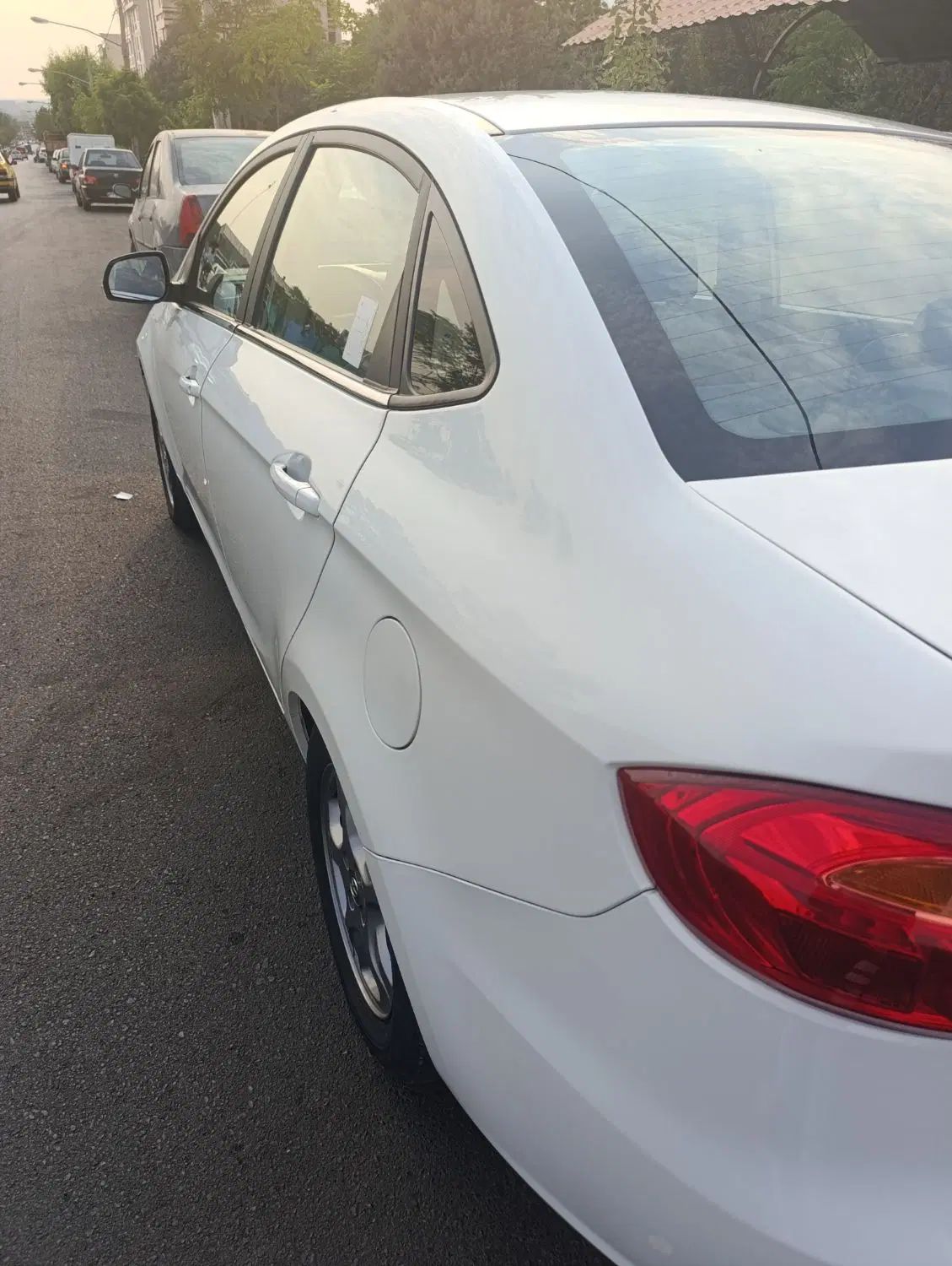 جک J4 اتوماتیک ساده - 1401