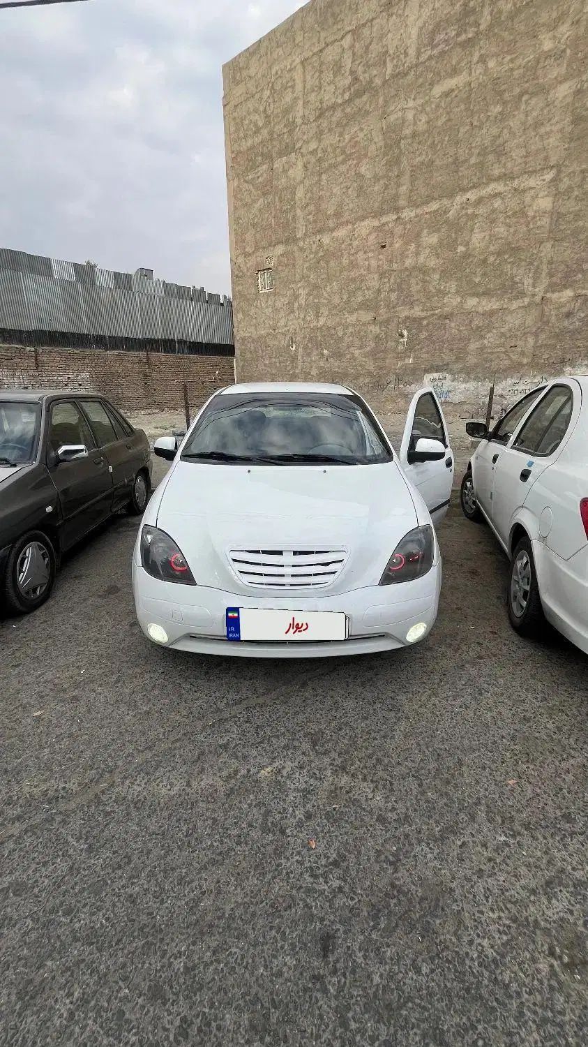 تیبا صندوق دار SX - 1398
