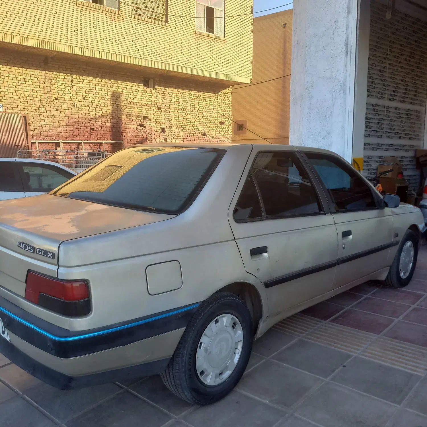 پژو 405 GLX - 1383