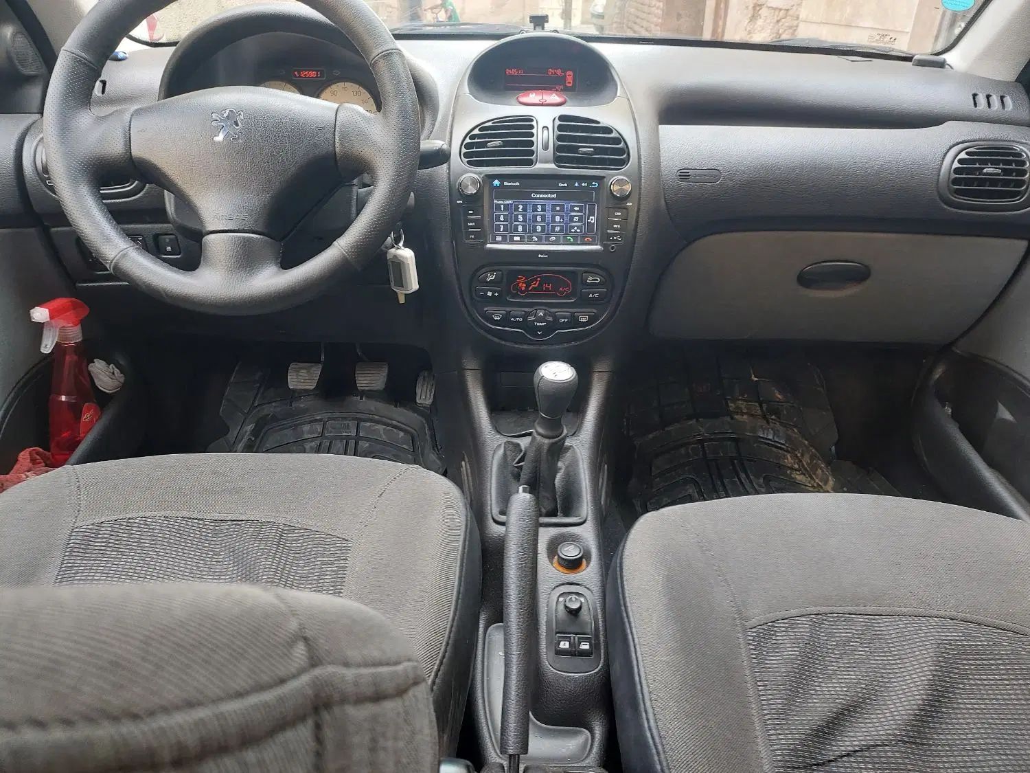 پژو ۲۰۶ صندوق دار v8 - 1394