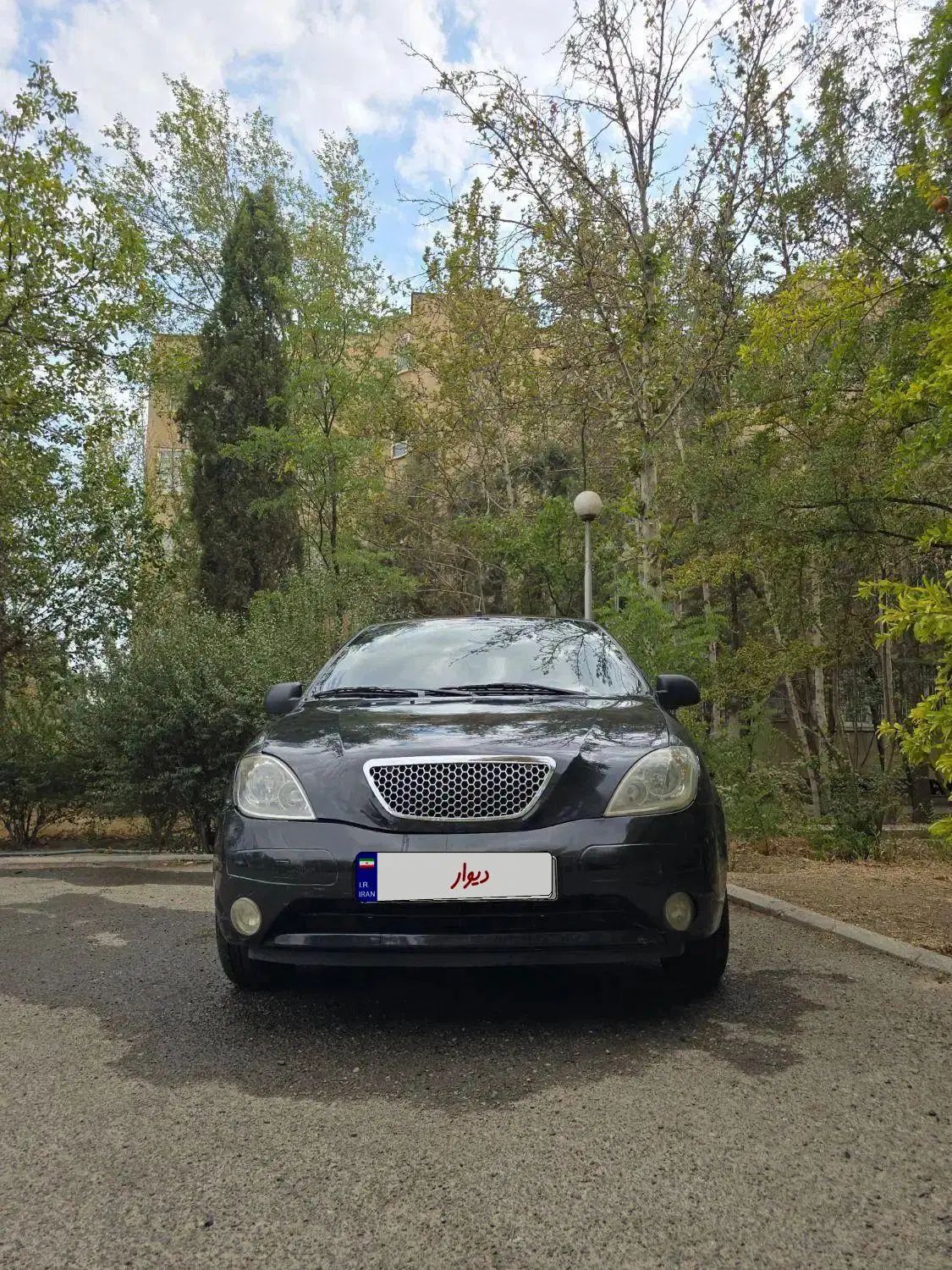 تیبا صندوق دار SX - 1393