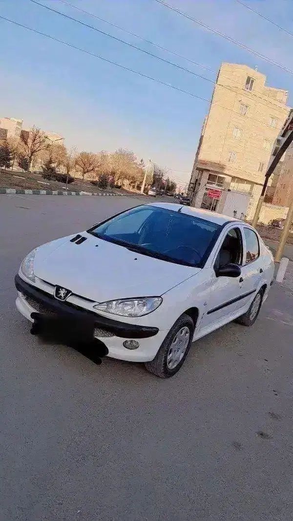 پژو ۲۰۶ صندوق دار v8 - 1391