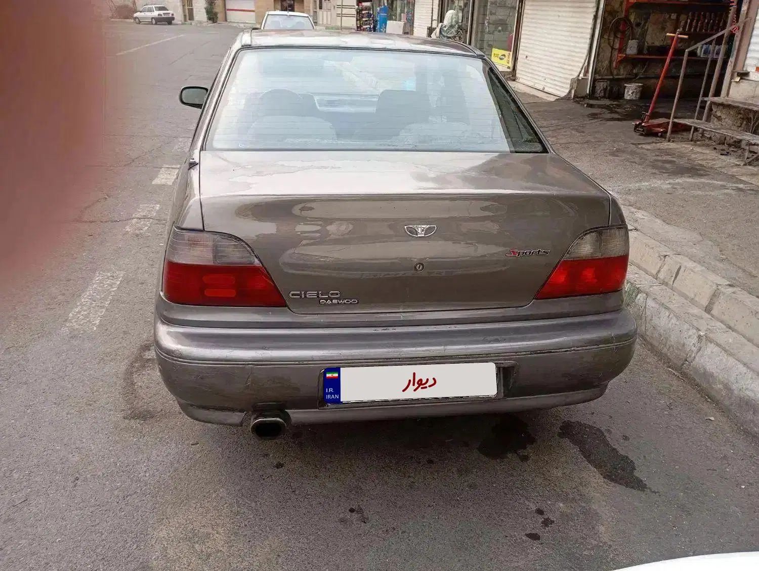 دوو سیلو سدان - 1381