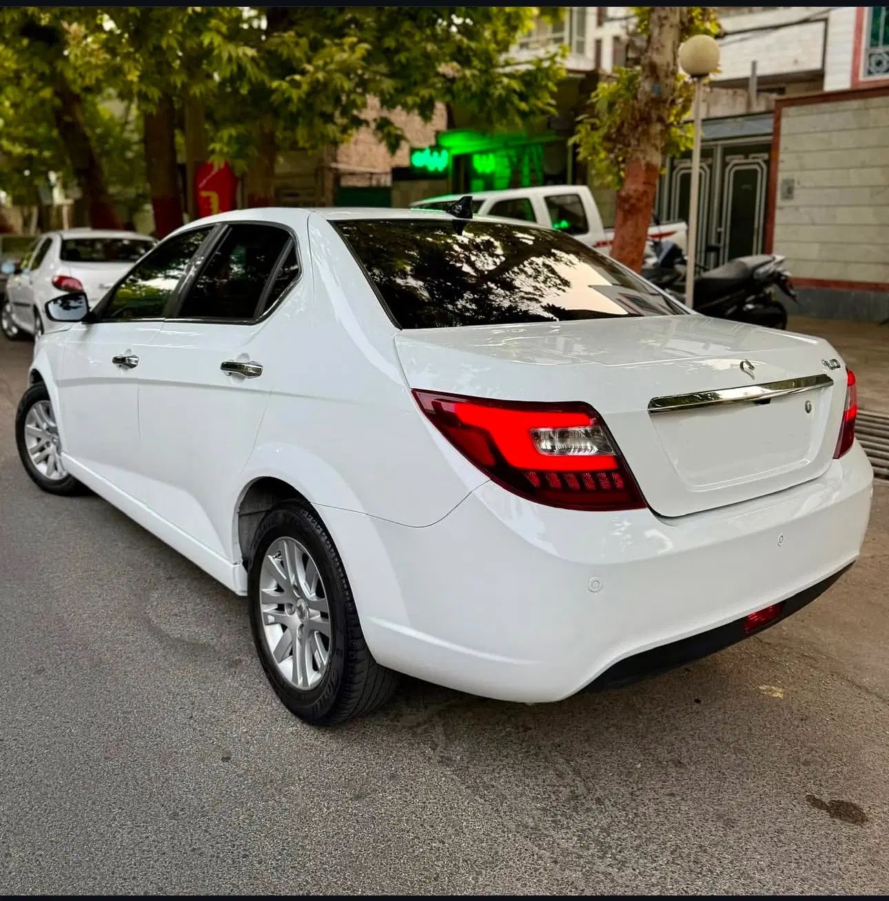 دنا پلاس تیپ ۲ سانروف ۴ ایربگ - 1400