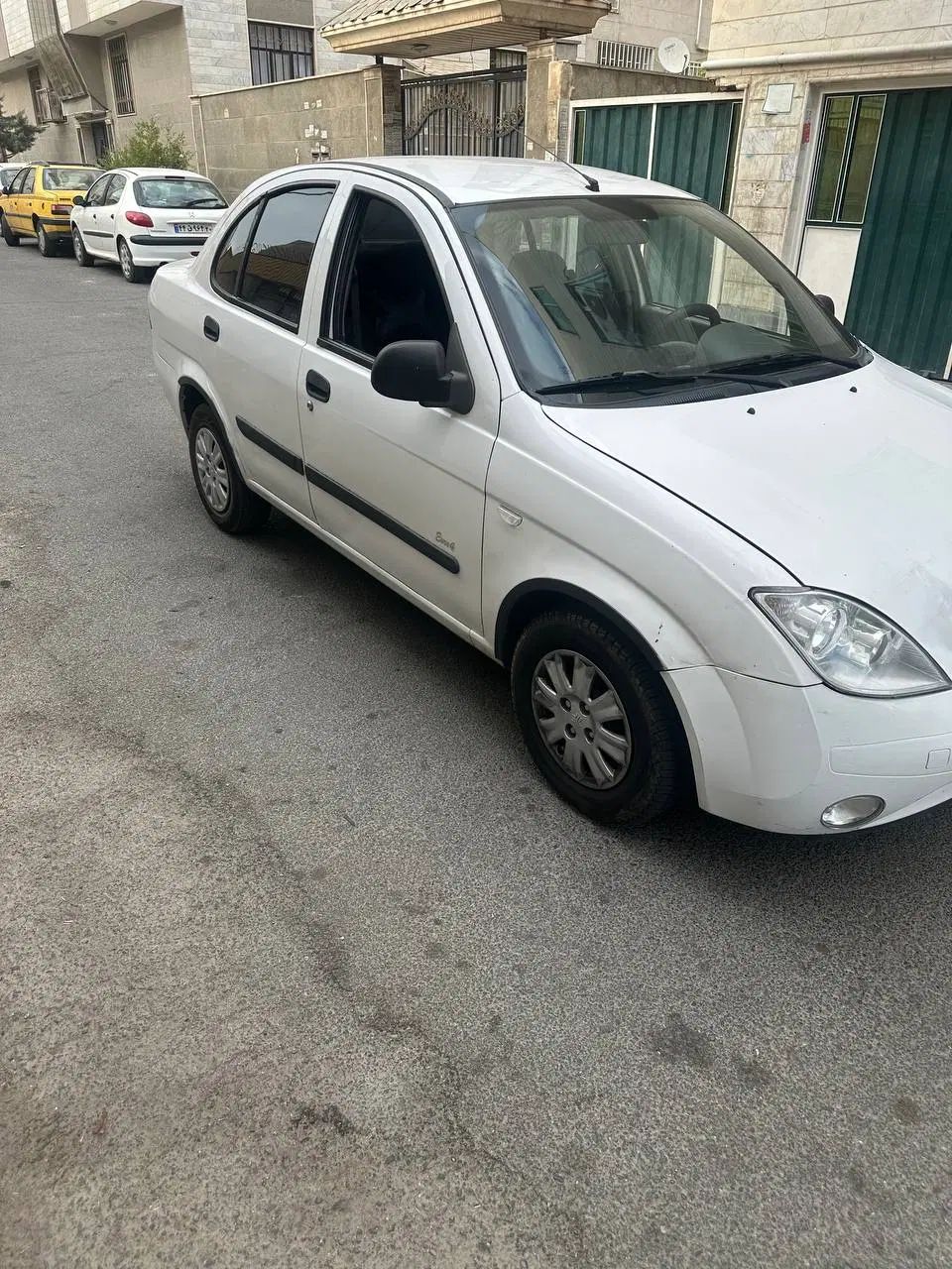تیبا صندوق دار SX - 1398