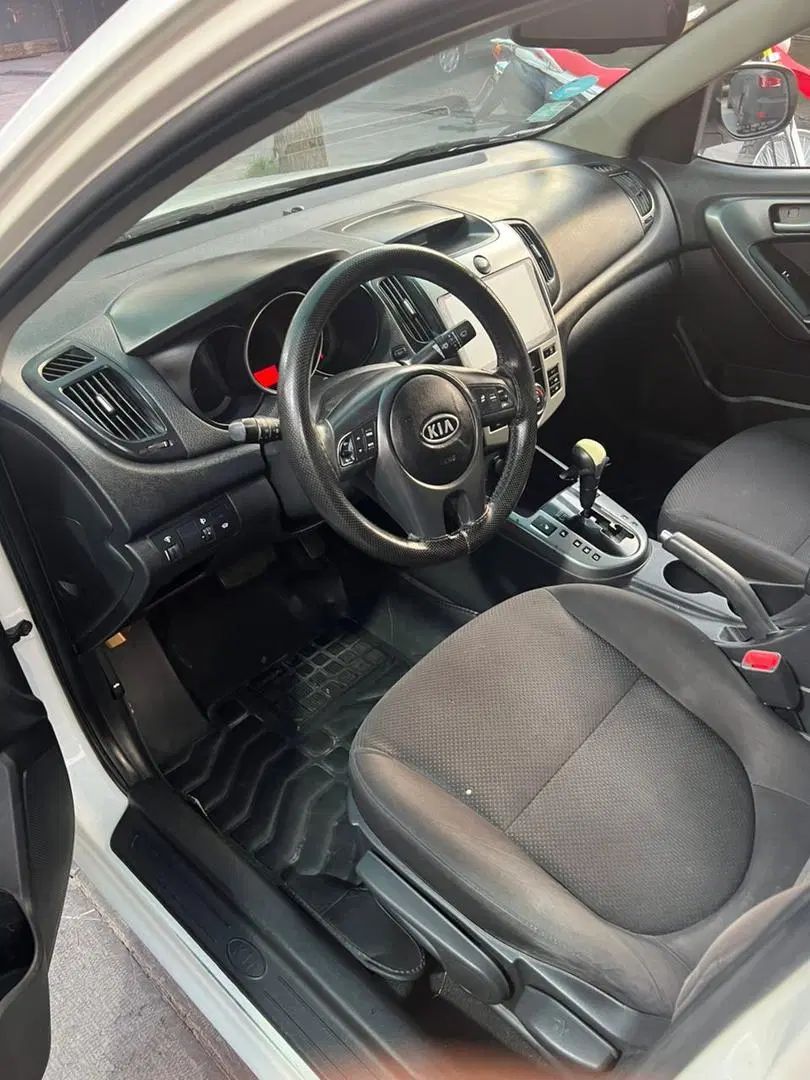 کیا سراتو 2.0 لیتر اتوماتیک GT لاین - 2010