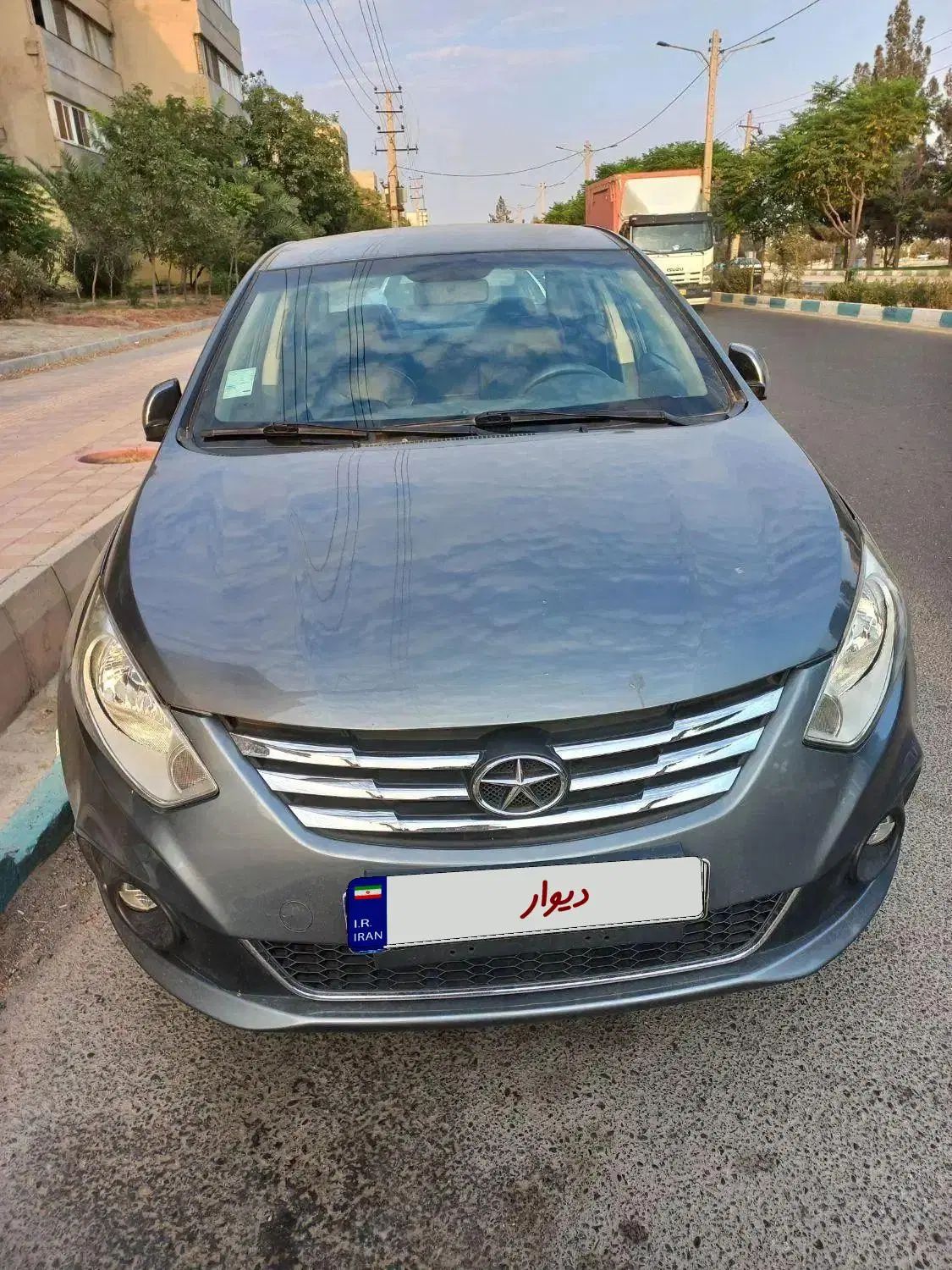 جک J4 اتوماتیک ساده - 1402