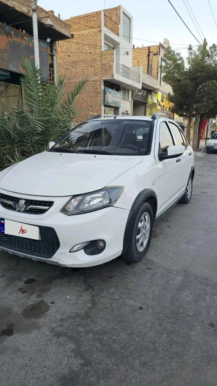 خودرو کوییک، معمولی آگهی ann_19894343