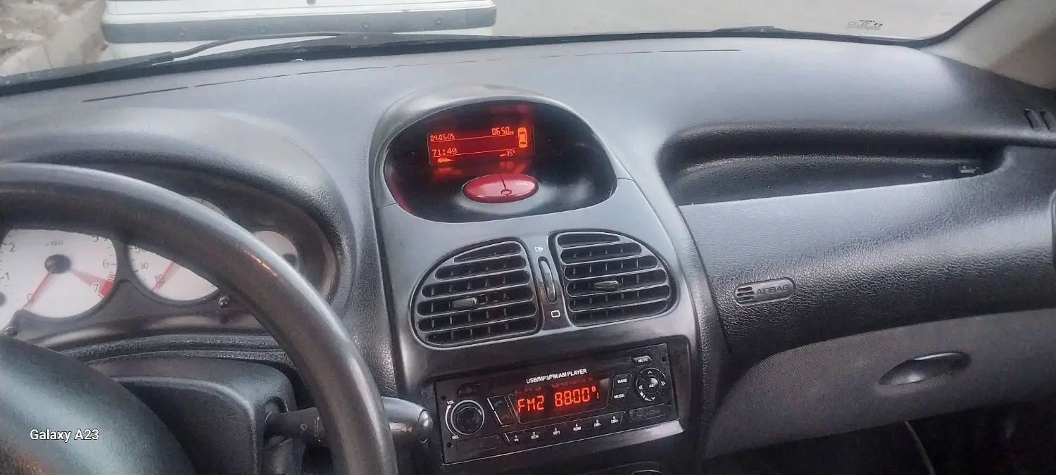 پژو ۲۰۶ صندوق دار v8 - 1400