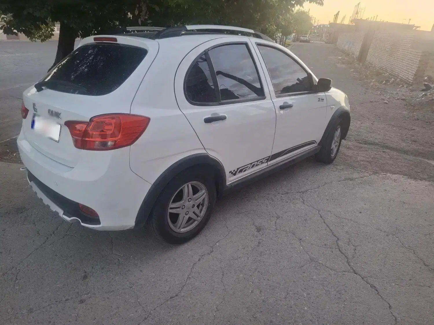 خودرو کوییک، R آگهی ann_19894561