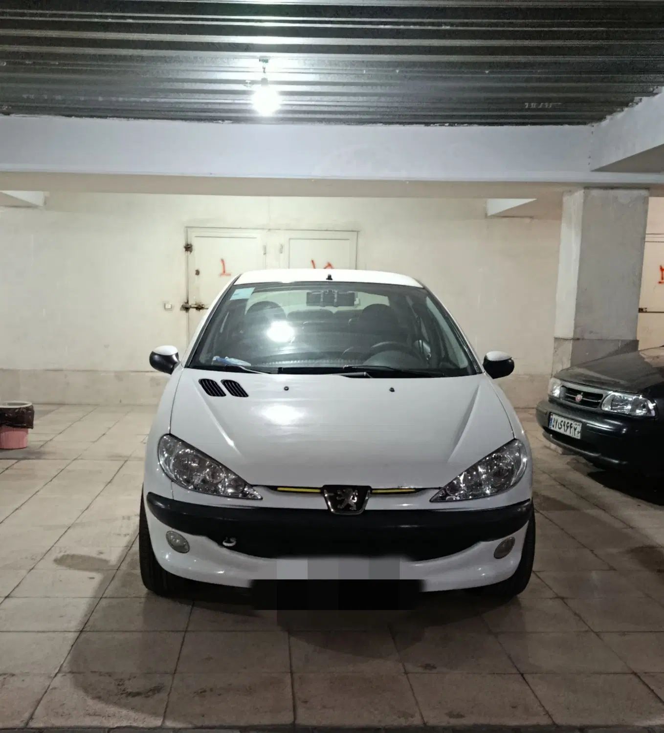 پژو ۲۰۶ صندوق دار v8 - 1394