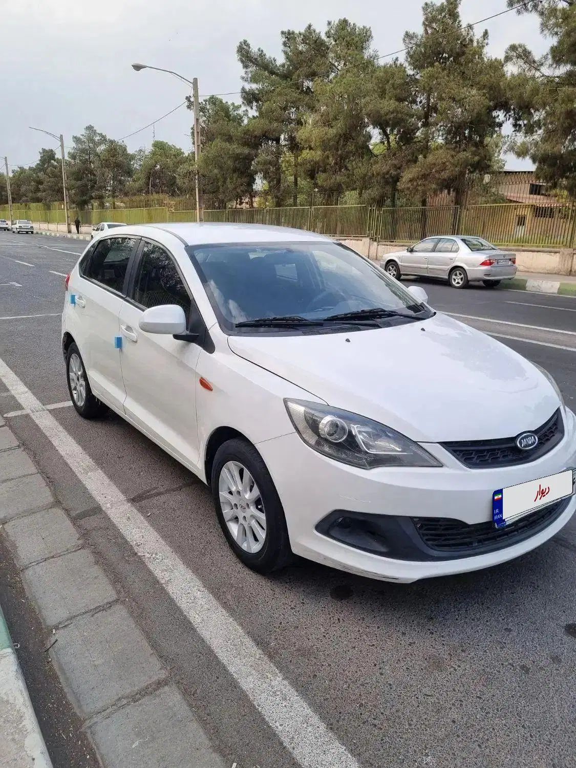ام وی ام 315 هاچ بک ساده دنده ای - 1394