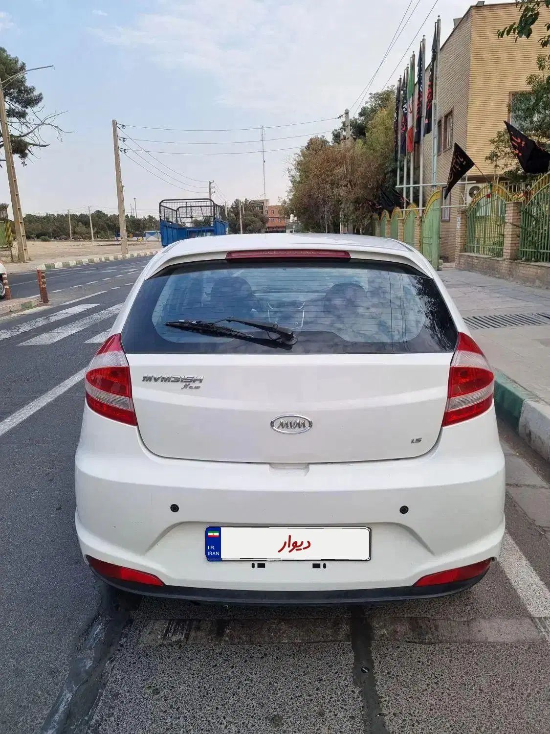 ام وی ام 315 هاچ بک ساده دنده ای - 1394