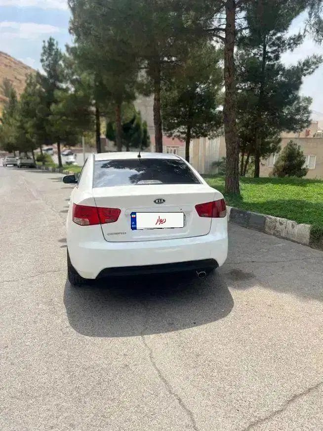 کیا سراتو 2.0 لیتر اتوماتیک GT لاین - 2010
