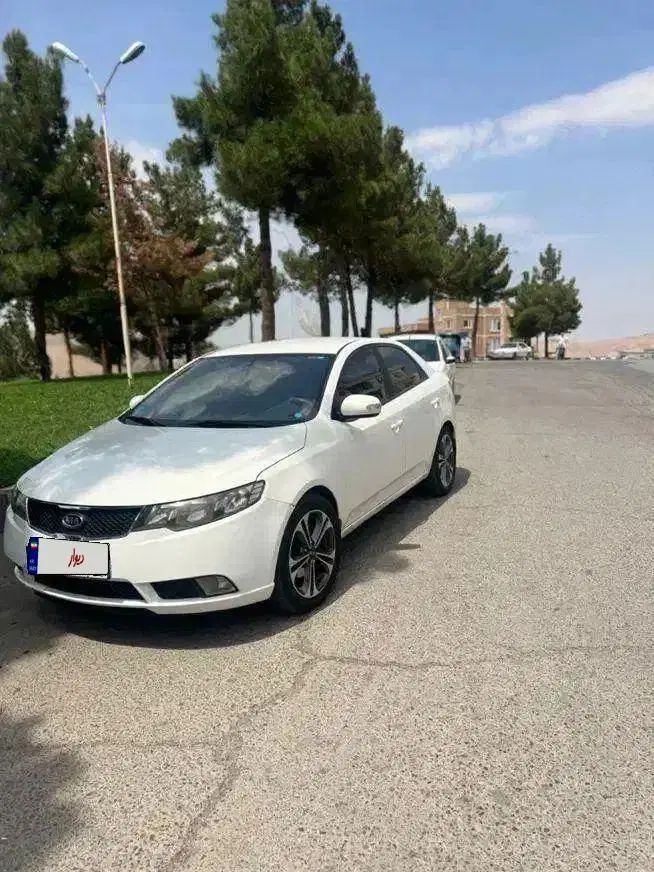 کیا سراتو 2.0 لیتر اتوماتیک GT لاین - 2010