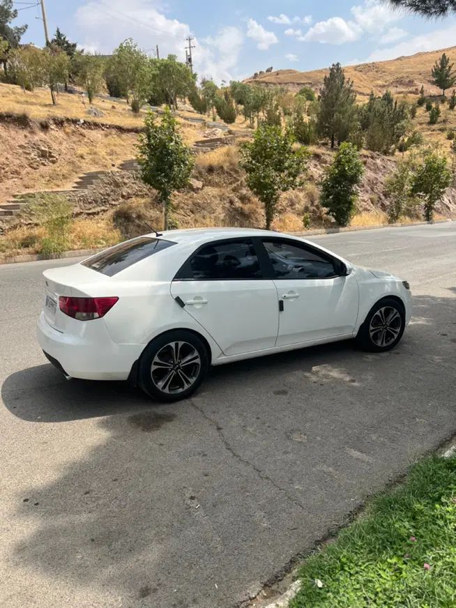 کیا سراتو 2.0 لیتر اتوماتیک GT لاین - 2010