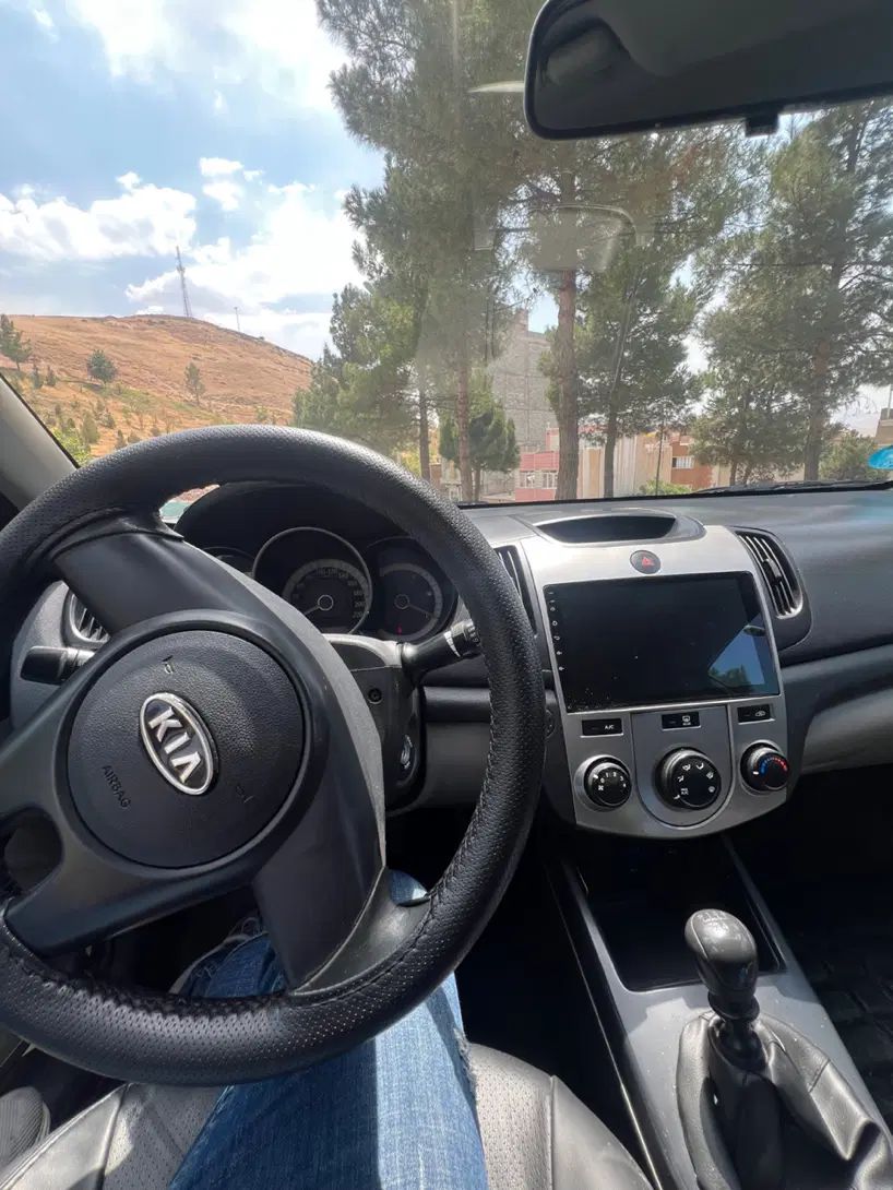 کیا سراتو 2.0 لیتر اتوماتیک GT لاین - 2010