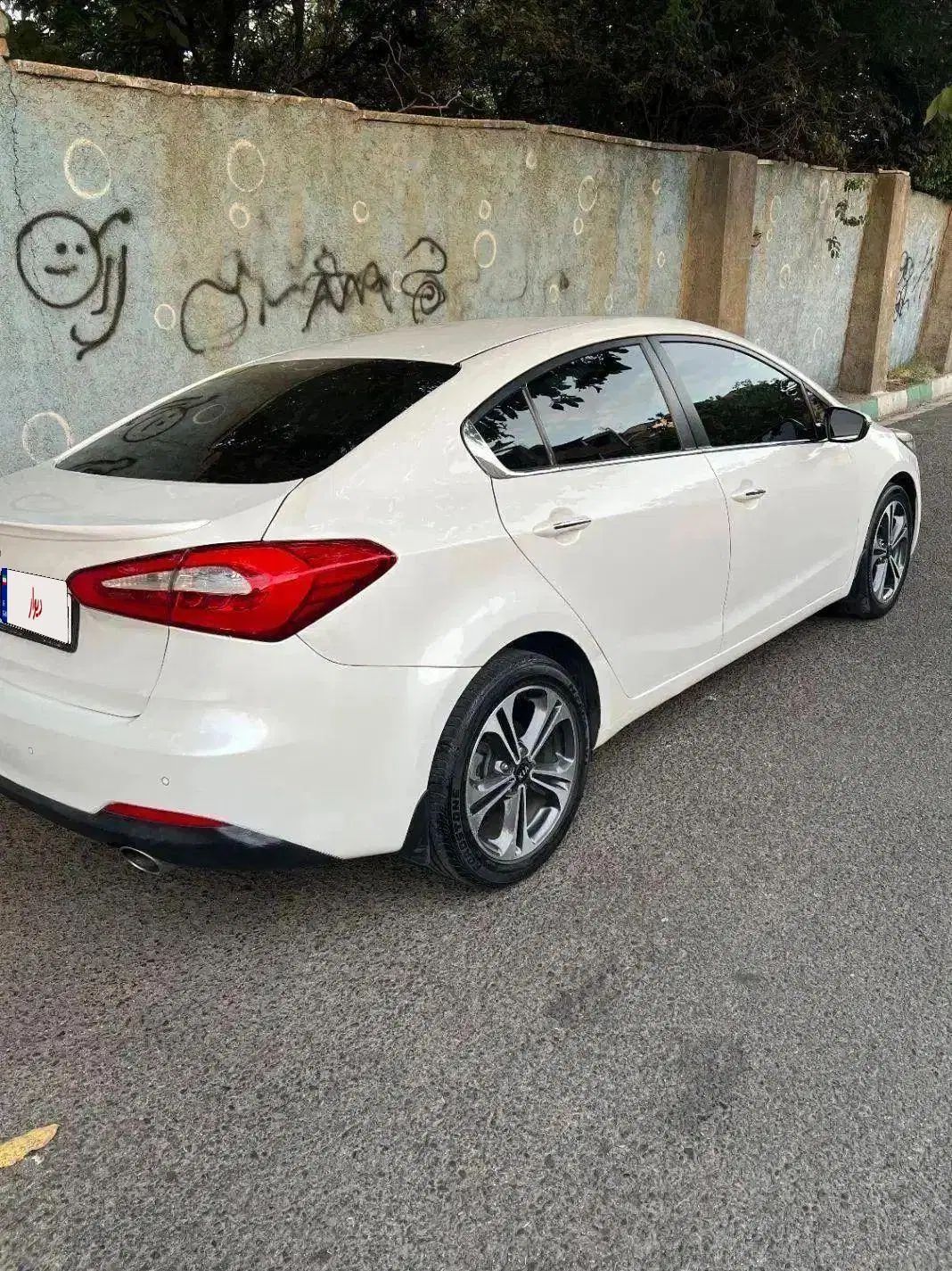 کیا سراتو 2.0 لیتر اتوماتیک GT لاین - 2014