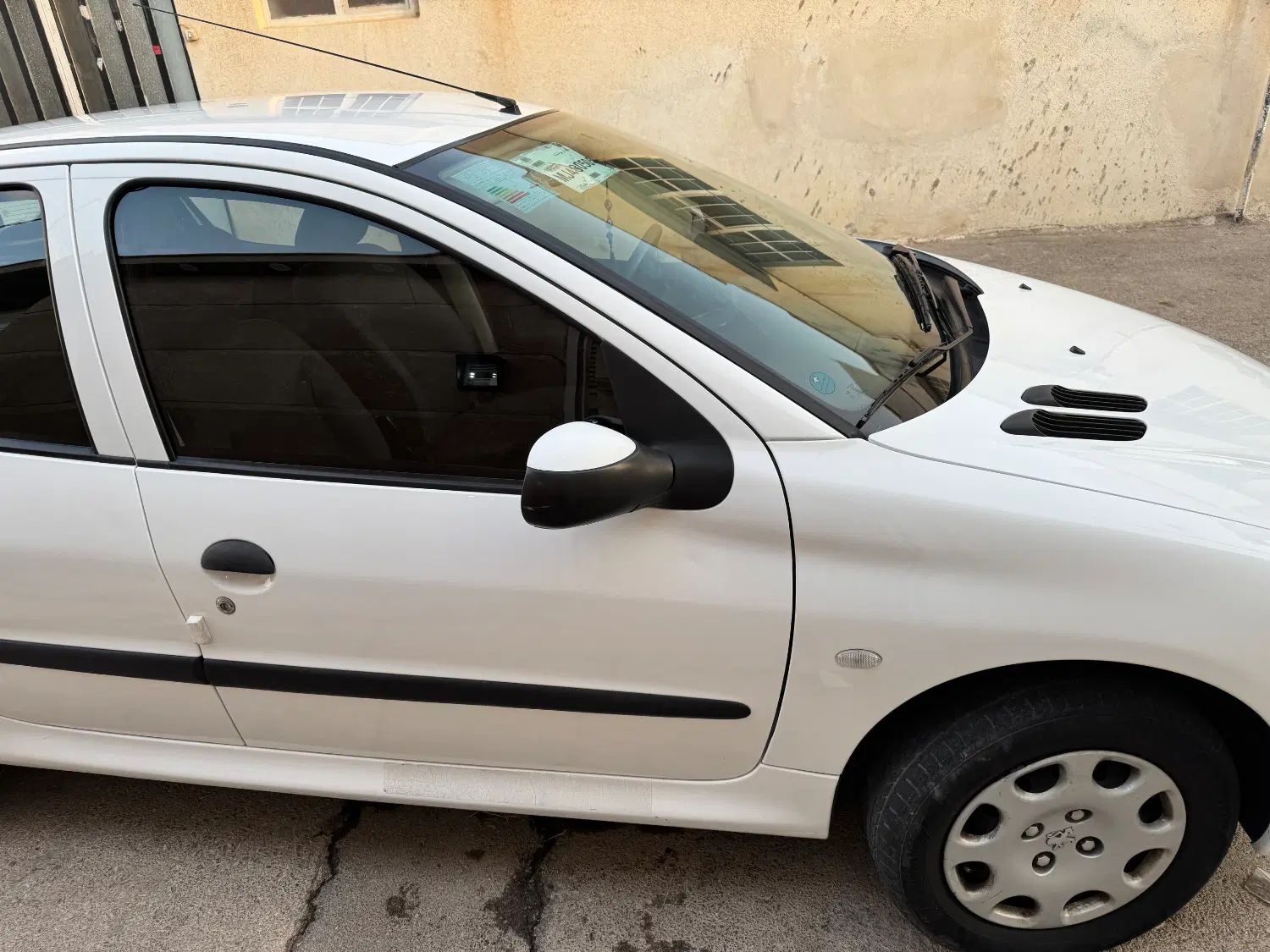 پژو ۲۰۶ صندوق دار v8 - 1400
