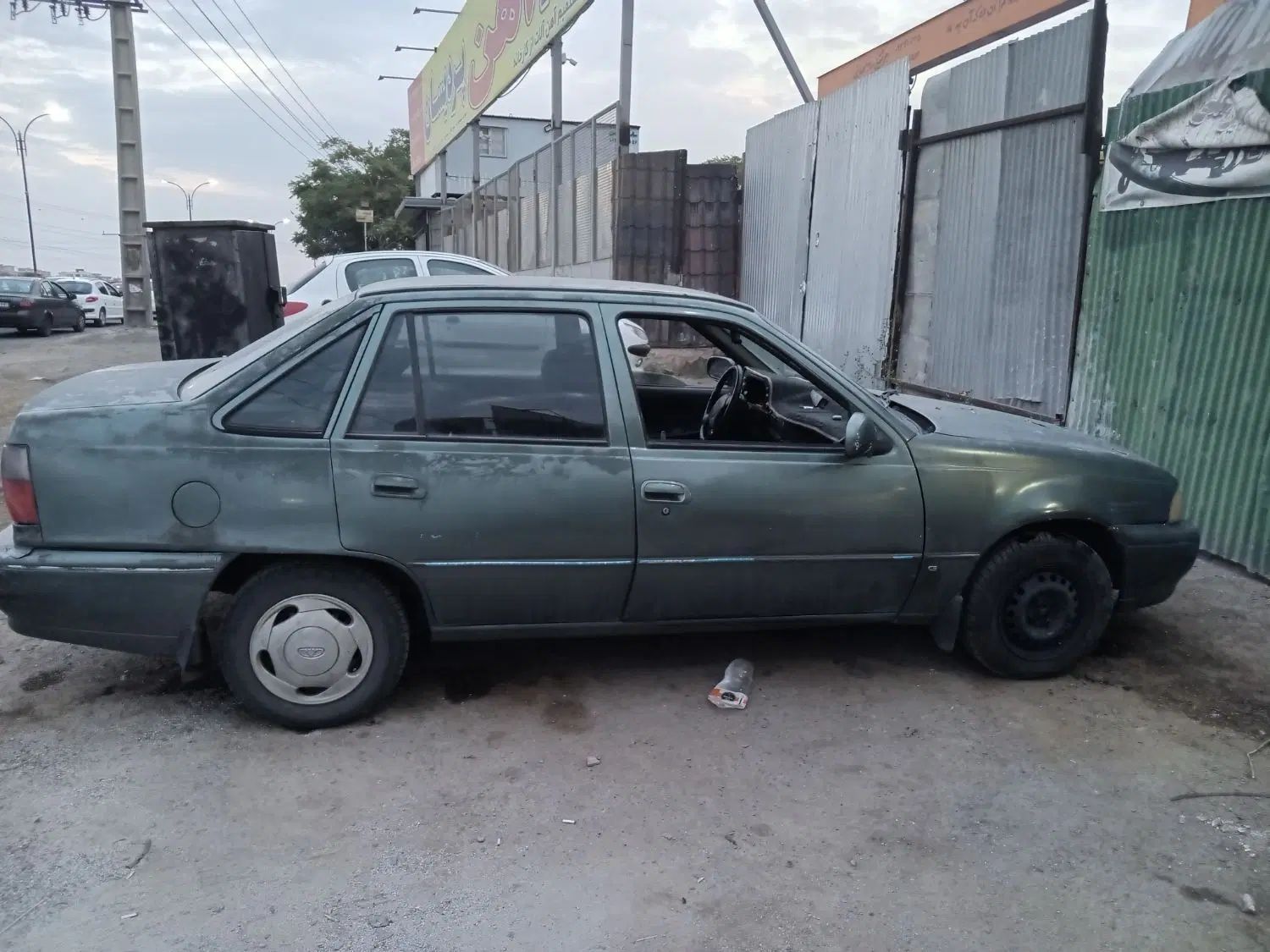دوو سیلو سدان - 1378