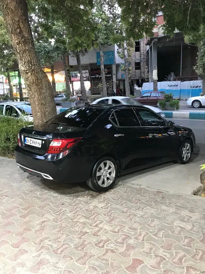 دنا پلاس توربو اتوماتیک - 1402