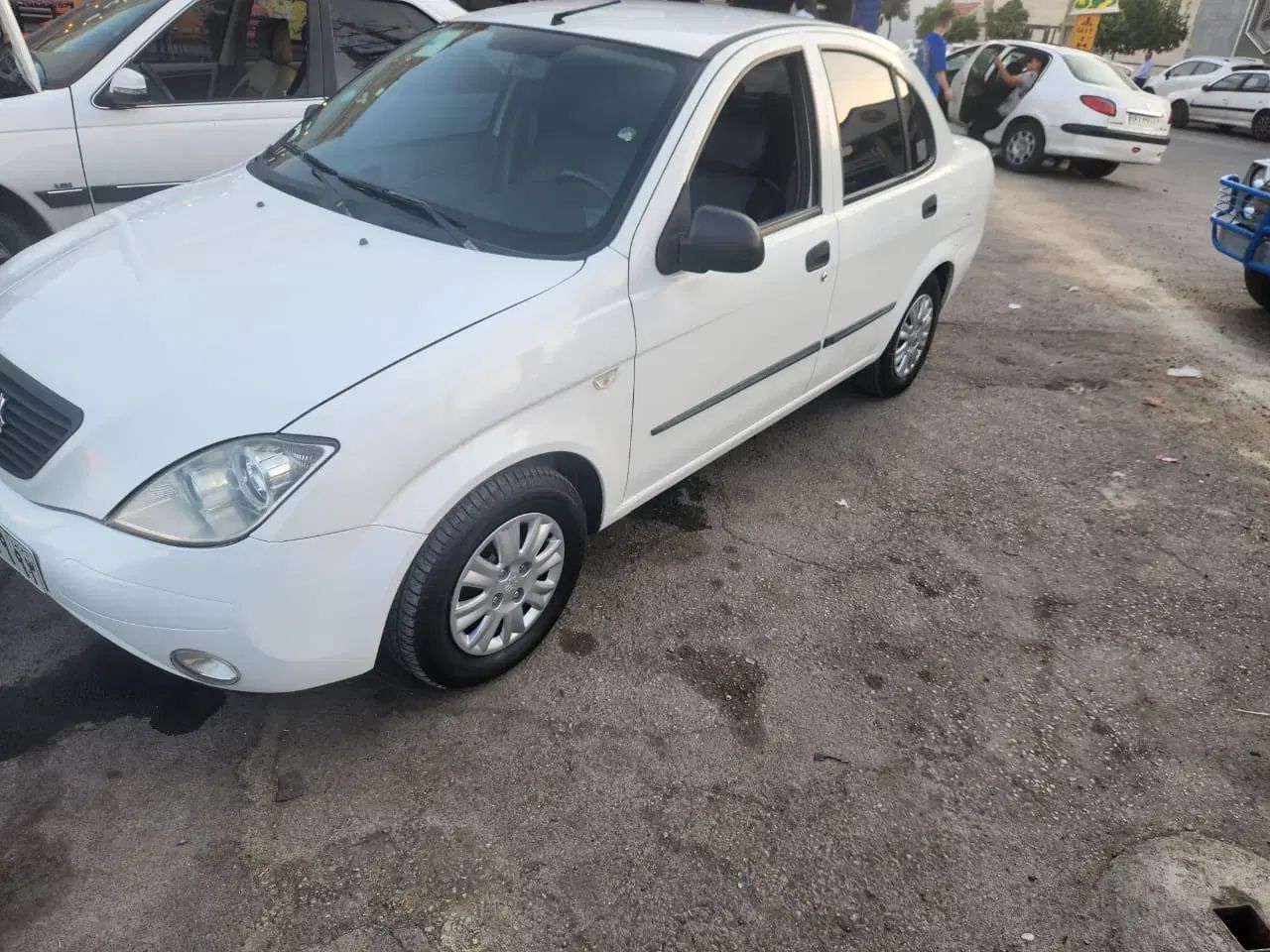 تیبا صندوق دار SX - 1400