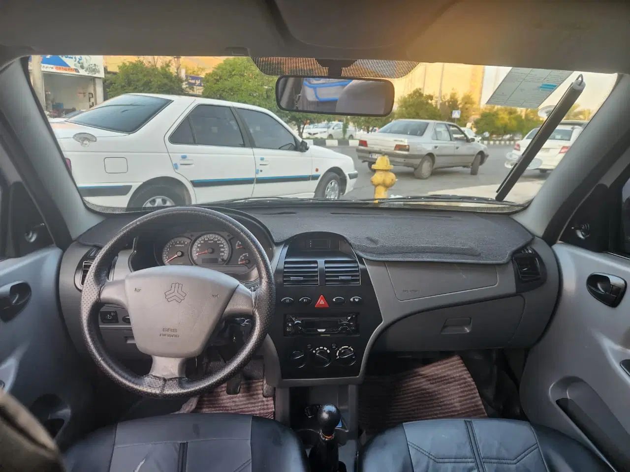تیبا صندوق دار SX - 1400