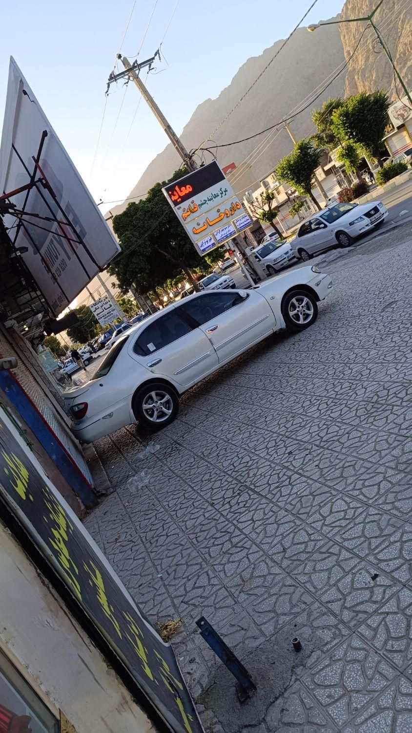 نیسان ماکسیما دنده‌ای - 1381