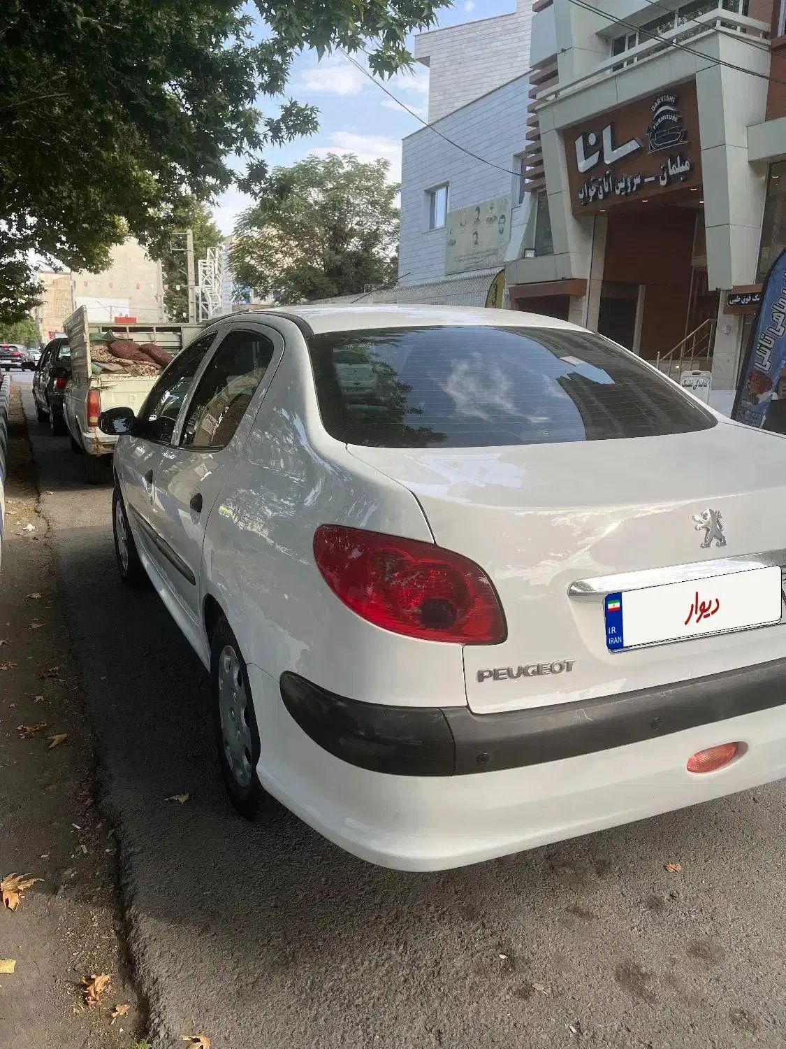 خودرو پژو، ۲۰۶ صندوق دار آگهی ann_19895936