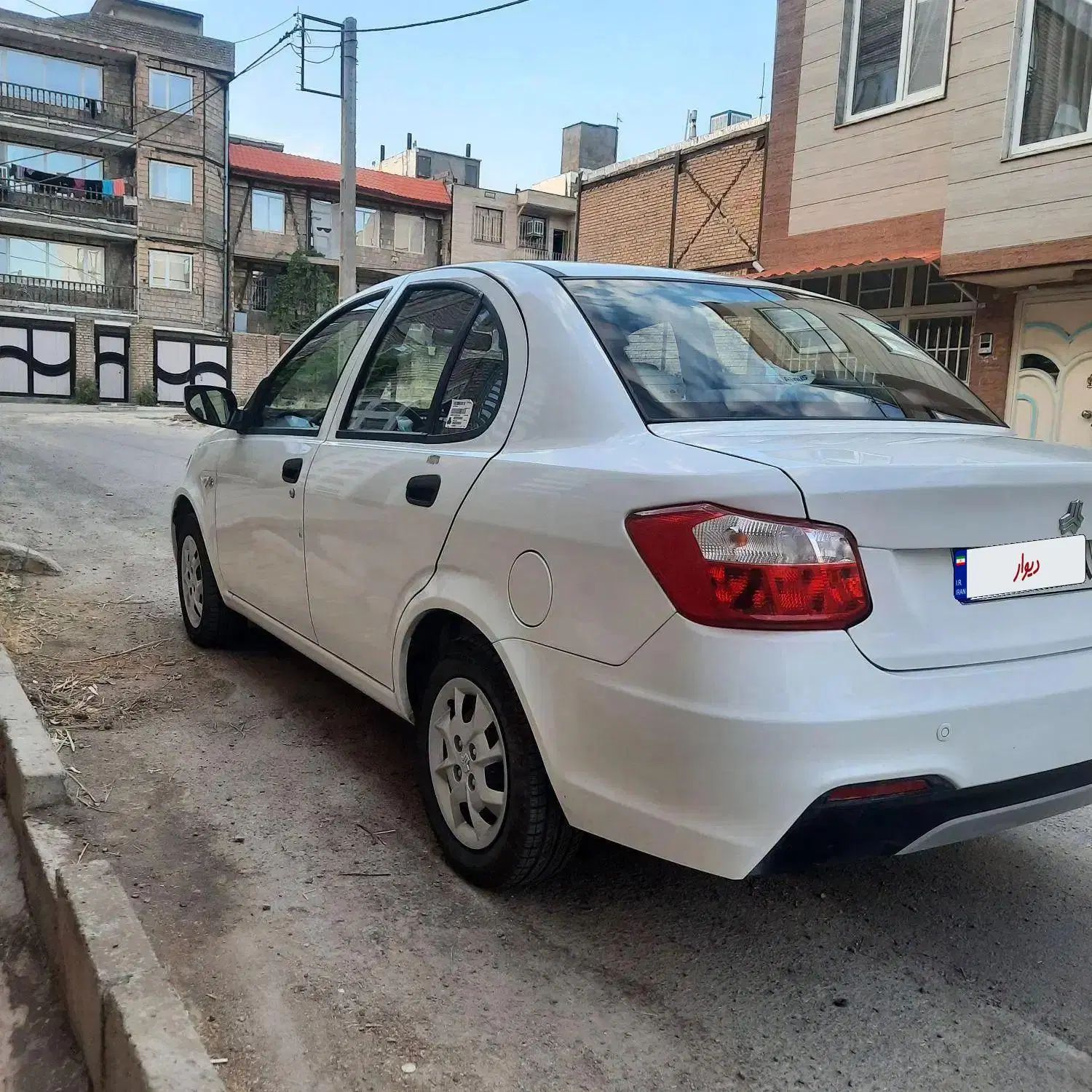 ساینا S دنده‌ای معمولی - 1401