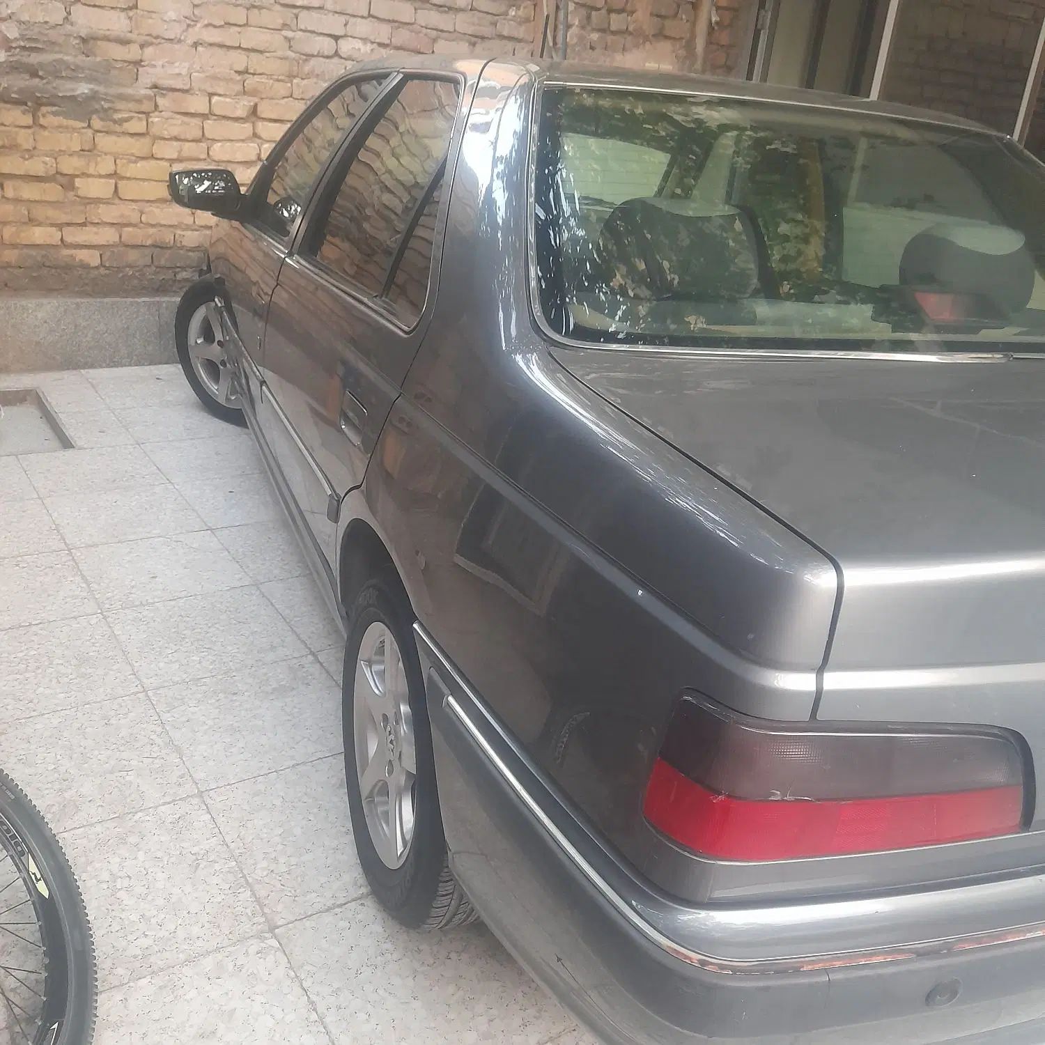 پژو پارس سال - 1392