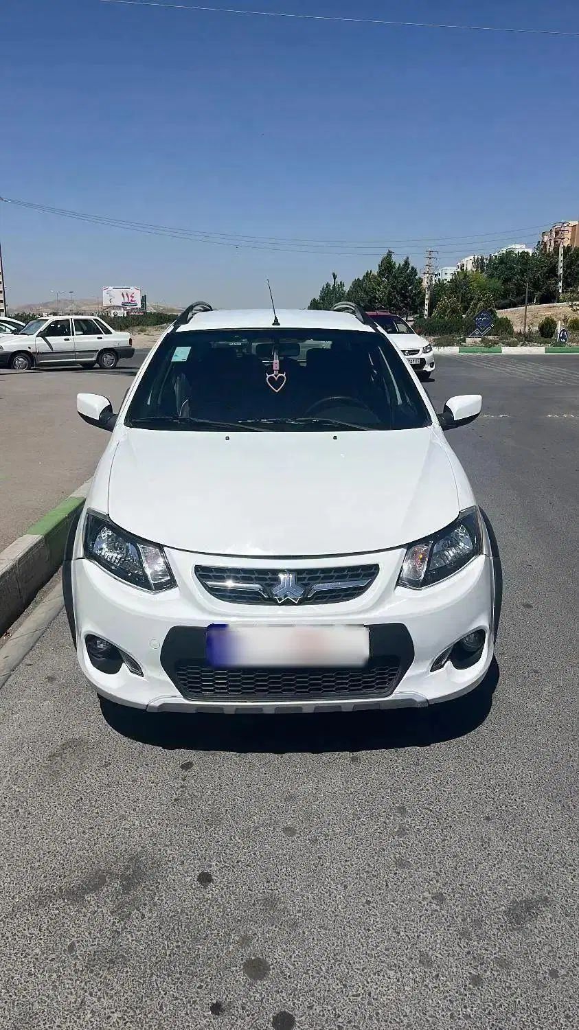 خودرو کوییک، معمولی آگهی ann_19896396