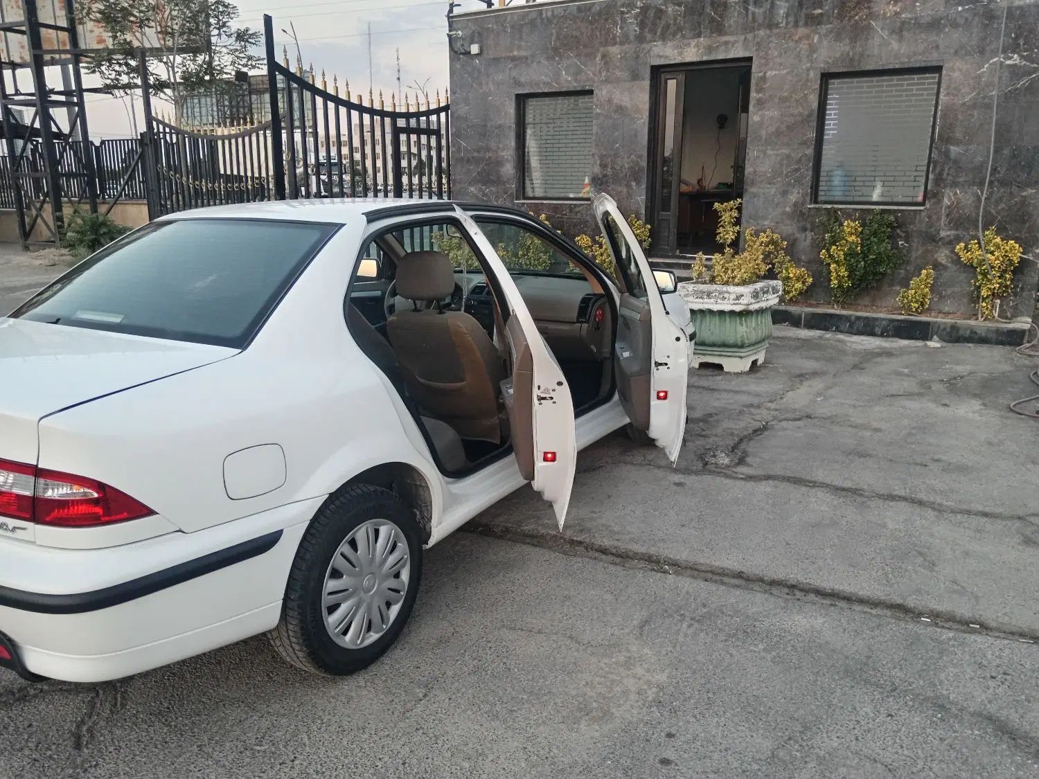 سمند LX XU7 - 1400