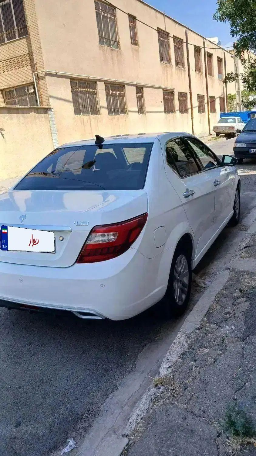 دنا پلاس تیپ ۲ سانروف ۴ ایربگ - 1401