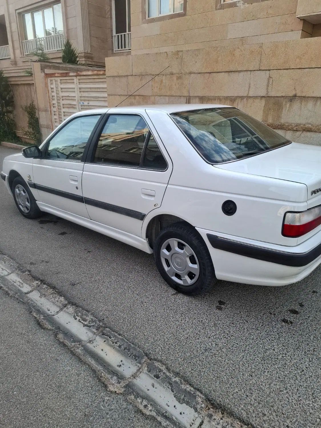خودرو پژو، پارس آگهی ann_19896725