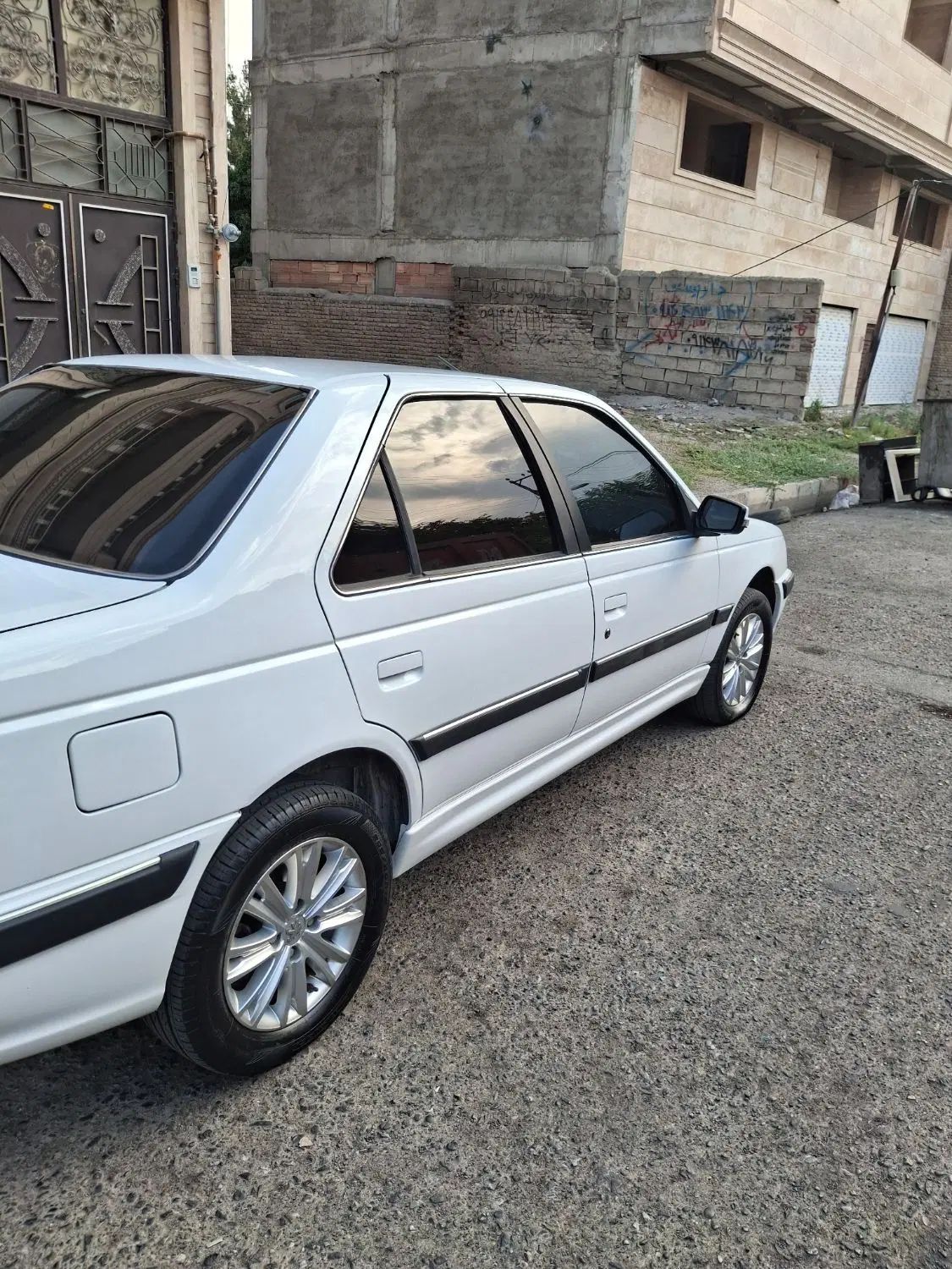 پژو پارس ELX-XU7P سفارشی - 1402