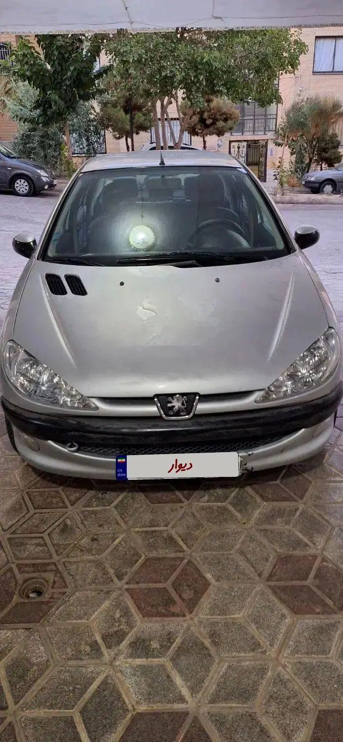 پژو ۲۰۶ صندوق دار v8 - 1386