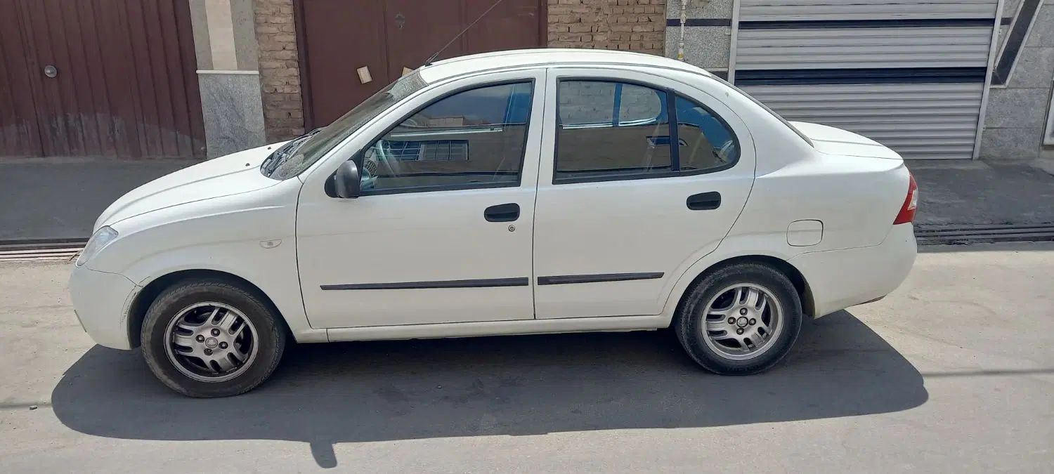 تیبا صندوق دار SX - 1399